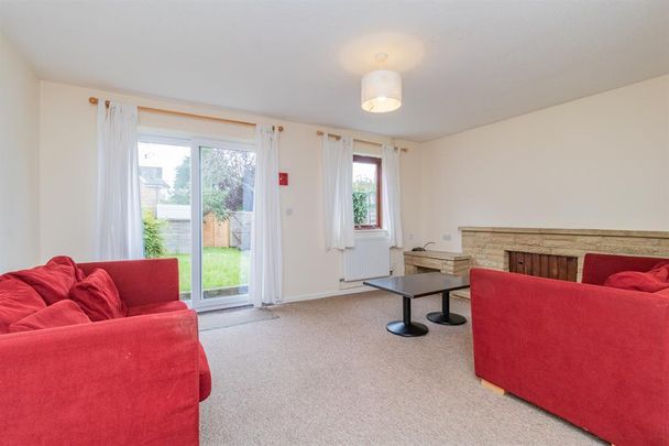 3 bedroom townhouse to rent - Photo 1