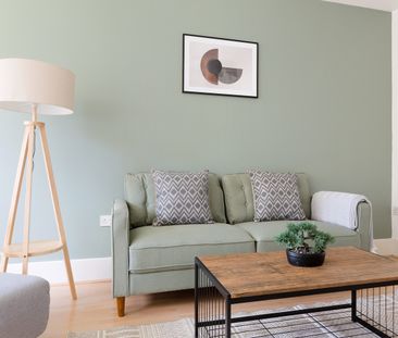 1 Bed Flat, Mermaid Court, E8 - Photo 4