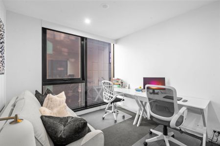 Spacious Southbank Living - Photo 5