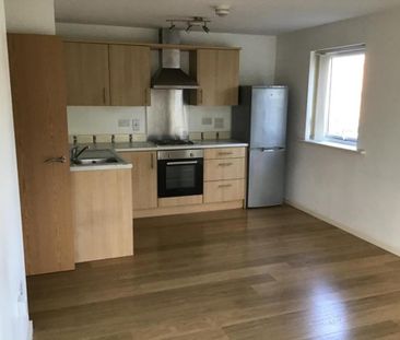 2 bedroom apartment to rent - Photo 4