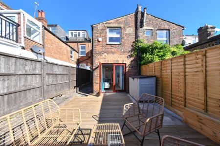 1 Bedroom Flat - Photo 4