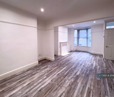 2 bedroom terraced house to rent - Photo 3