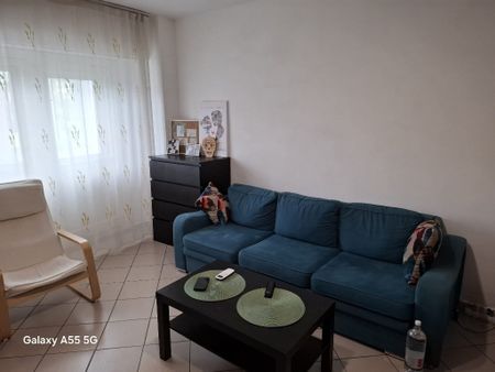 Proprietar inchiriez garsoniera zona Liberty Mall - Fotografie 2