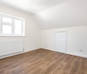 3 bedroom bungalow to rent - Photo 2