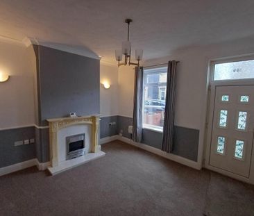 2 bedroom house to rent - Photo 3