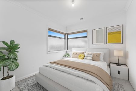 Modern Lavish Living - Photo 2