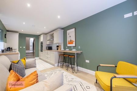 Room 4, 90 Hill Street, Lurgan, BT66 6BQ - Photo 2