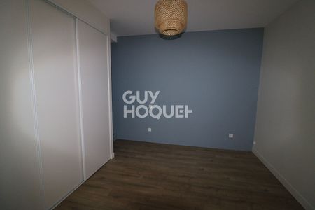 LOCATION d'un appartement T3 95 m2 au sol (66 m² carrez) à DECINES CHARPIEU - Photo 4