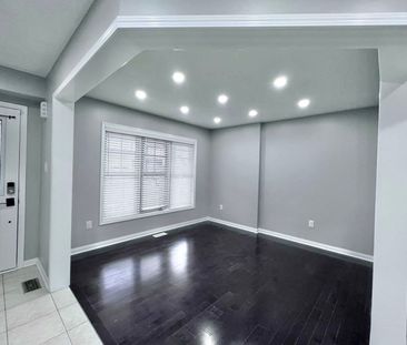 For Lease - 450 Pozbou Crescent, Milton, Ontario - Photo 3