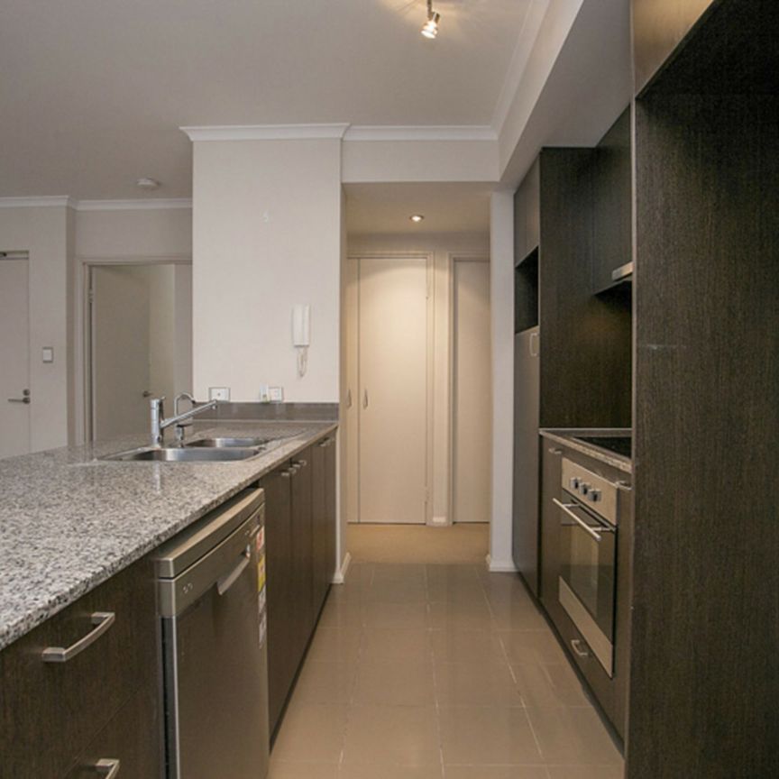 Complex Living at its best - Photo 1