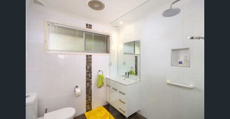 Modern Home in a Sought-After Location - Photo 2