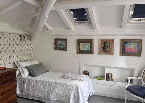 Villa-Parioli: Beautiful independent house with large private garden and terraces. Spacious living, formal dining, study-music room, sun room, 5 bedrooms, 4 bathrooms, parking. rif 163
