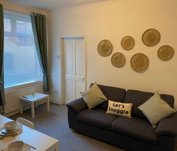 Kitchener Street - Photo 4