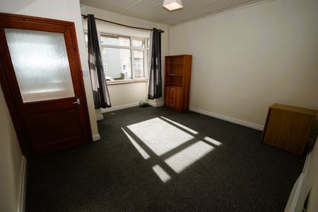 Bridget Street, New Bilton, Rugby, CV21 - Photo 2