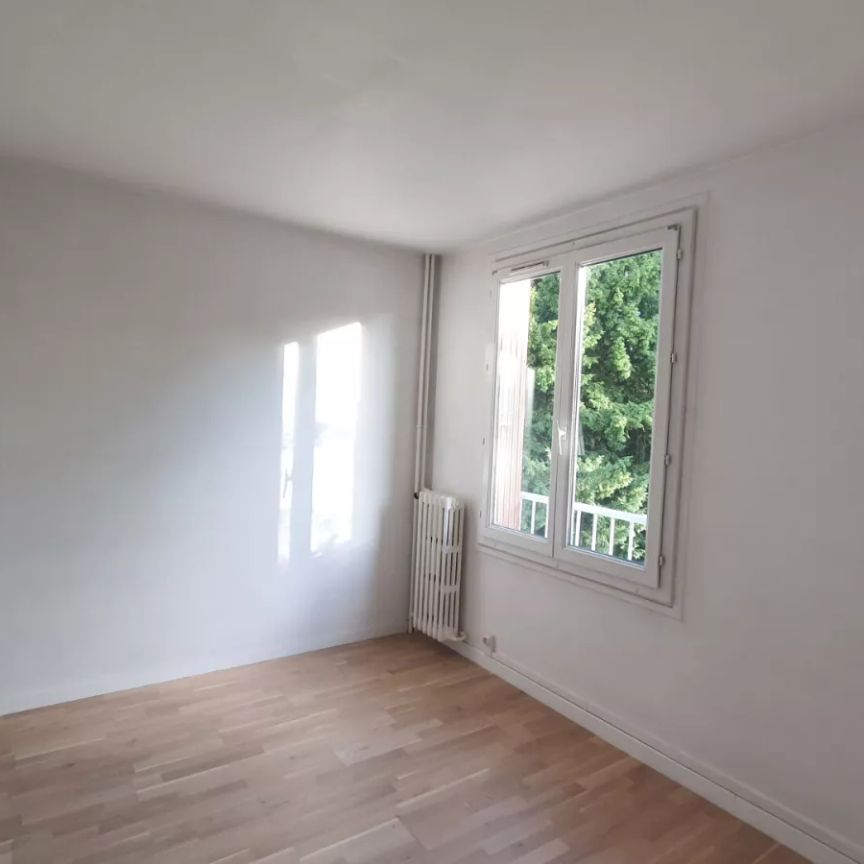 APPARTEMENT - Photo 1