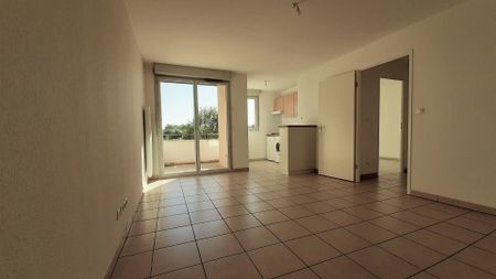 location Appartement T2 DE 41.67m² À SAINT JORY - Photo 2