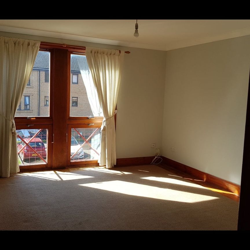 2 Bed Flat, Henderson Street, G20 - Photo 1