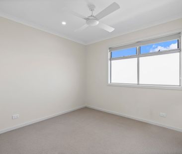 Modern, Spacious & Perfectly Located - Photo 4