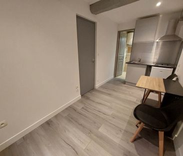 Location appartement 1 pièce, 11.88m², Narbonne - Photo 2