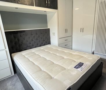 3 Bed Flat, Buckstone Crescent, EH10 - Photo 5