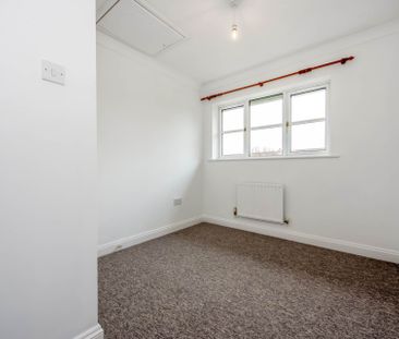 Avebury Close, Bracklesham Bay - Photo 5