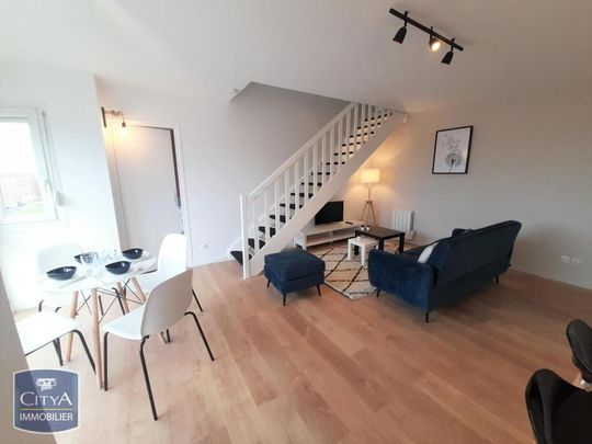 Location Appartement 4 pièces 73m² LILLE 59000 - Photo 1