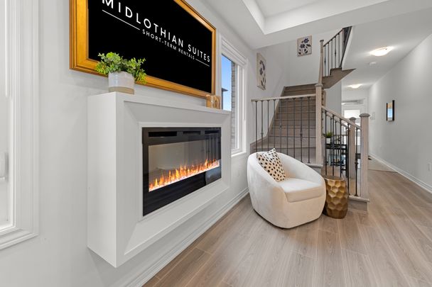 For Lease - 270 Great Falls Boulevard, Hamilton, Ontario - Photo 1