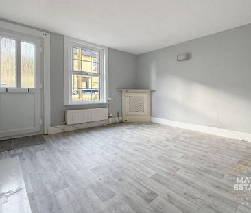 2 bedroom cottage to rent - Photo 1