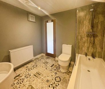 1 bedroom ground floor flat to rent - Photo 4