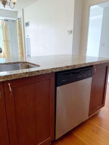 For Lease - 111 Upper Duke Crescent Unit# 319, Markham, Ontario - Photo 2