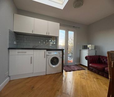 Studio to rent - Photo 6