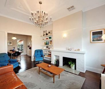 Thinking of selling? Contact our agent - Photo 1