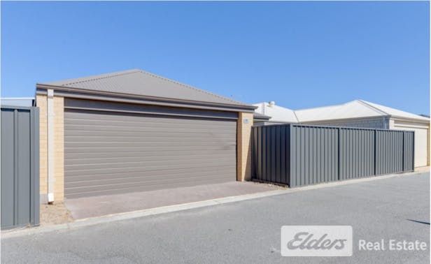 Spacious Family Home - Photo 1