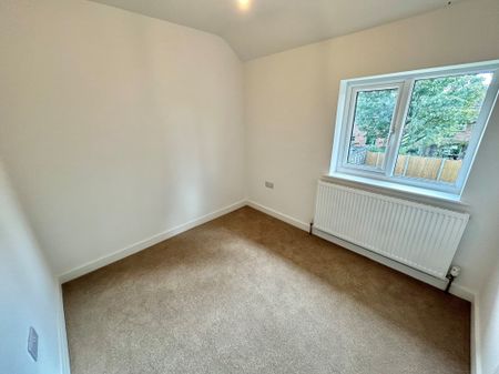 Birkin Avenue, Nottingham, Radcliffe-On-Trent - Photo 4