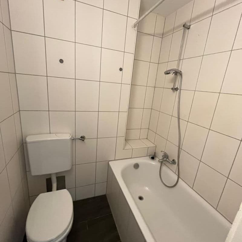 "T-o-u-t C-o-n-f-o r t & B-o-n M-a-r-c-h-é !!!" - Photo 1