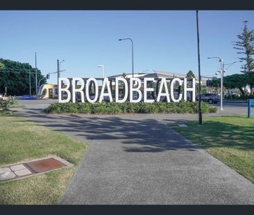 Central Broadbeach $580 pw - Photo 5