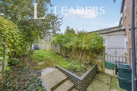 2 bedroom terraced house to rent - Photo 5