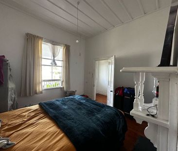 Charming 3BR Home in Whataupoko - Photo 3