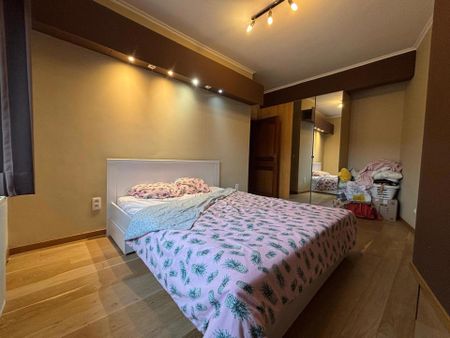 Appartement met twee slaapkamers in Liège - Photo 5