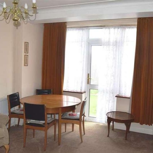 Uxbridge Road, Southall, UB1 - Photo 1