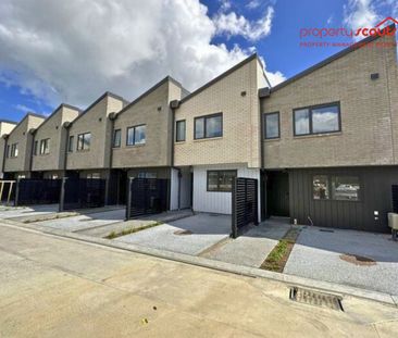Like New in Westgate! - Photo 6