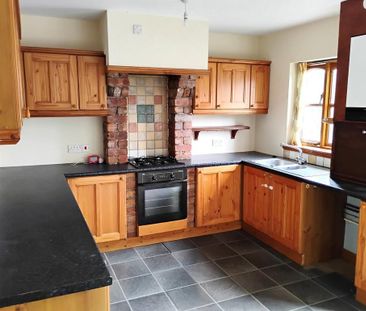 3 bedroom terraced house to rent - Photo 6