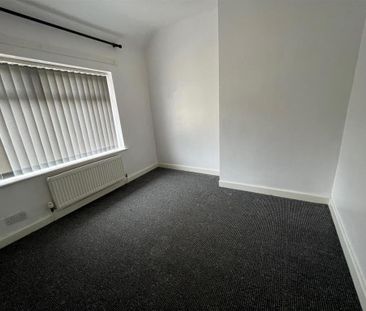 3 bedroom townhouse to rent - Photo 3