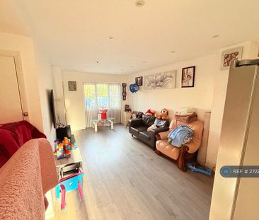 3 bedroom terraced house to rent - Photo 2