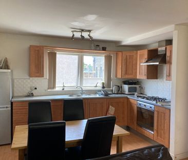 Room in a Shared Flat, Charlotte Street, G1 - Photo 6