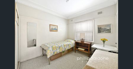 NEAT 3-BEDROOM HOUSE - Photo 5