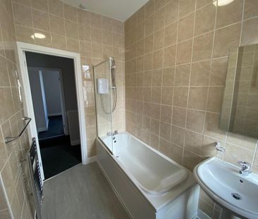 2 bed end of terrace house to rent in Scarlett Street, Burnley, BB11 - Photo 1