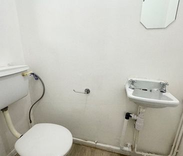 4 Bed Terraced House, Midhurst Avenue, CR0 - Photo 6