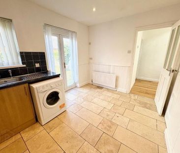 11 Oakley Avenue, Holywood, BT18 9PE - Photo 6