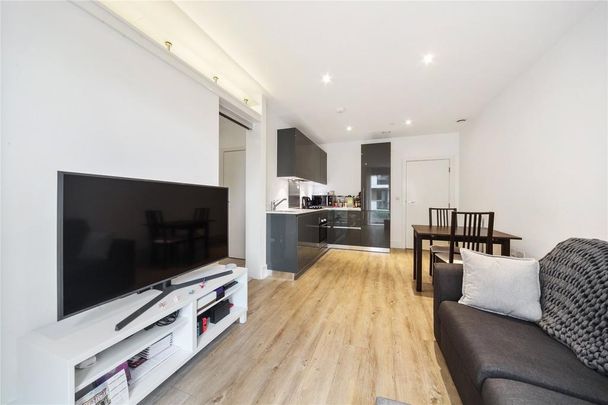 1 bedroom apartment to rent - Photo 1